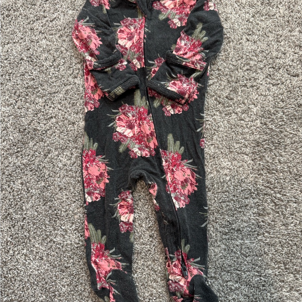 Kate Quinn Floral Footie